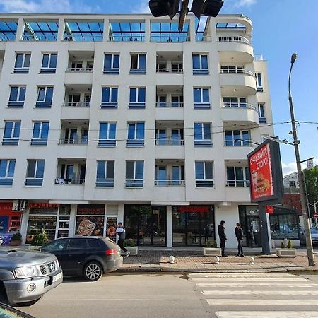 Royal Apartment Sofia Exterior photo